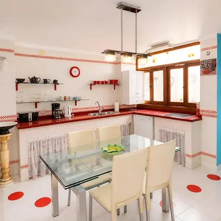펜션 Casa Adela